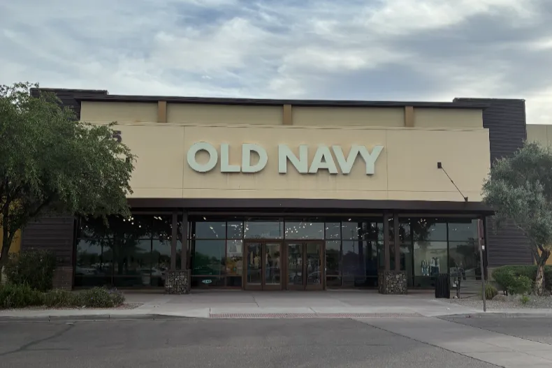 Old Navy 2 (1)
